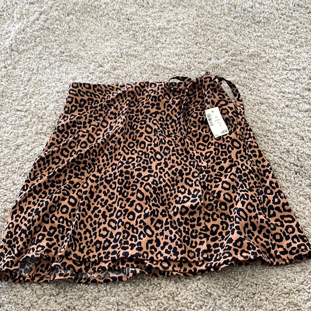 Aeropostale animal print wrap around skirt New!